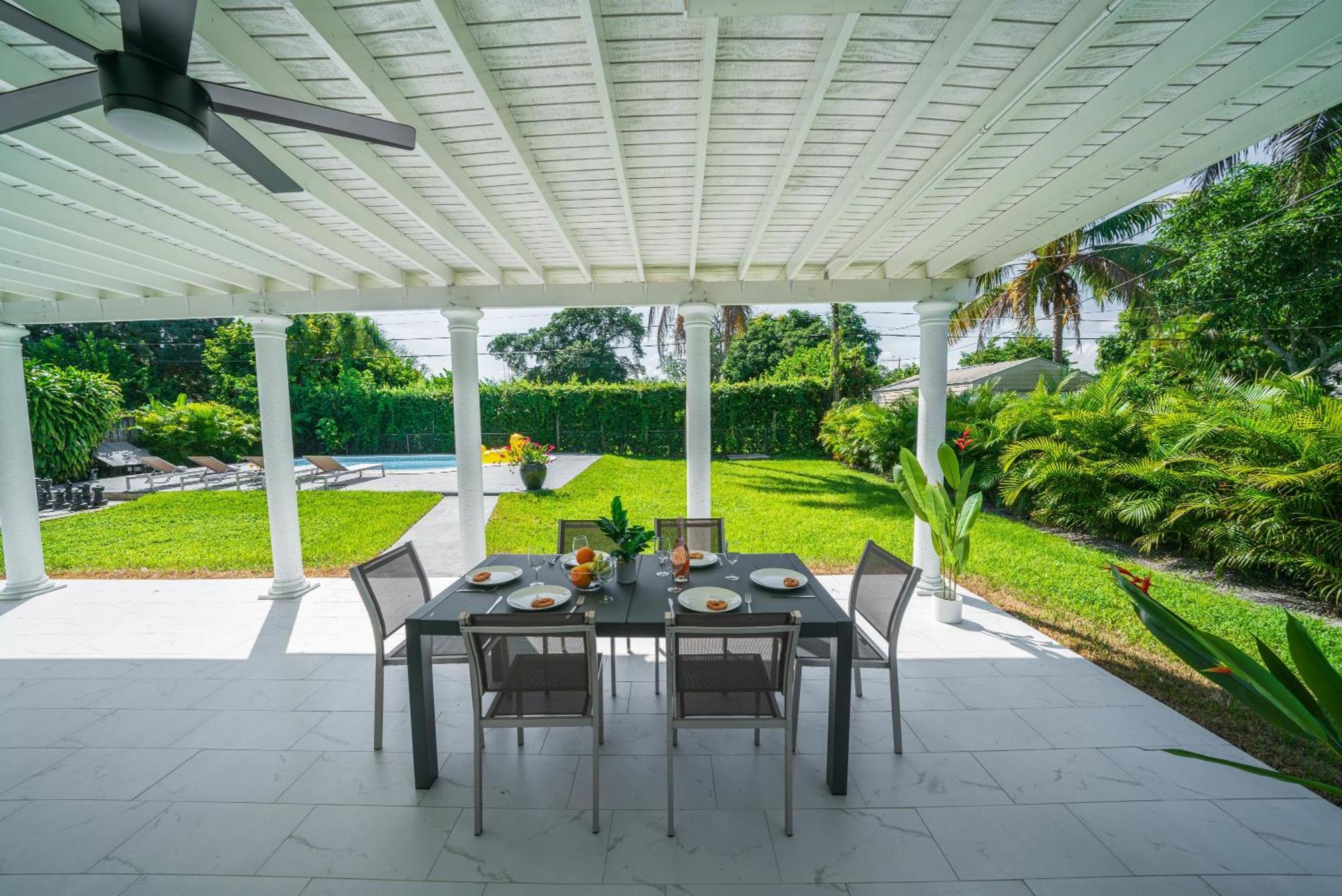 New Tropical Oasis Retreat In Miami Villa Eksteriør billede